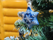 Помощники Деда Мороза: на Гжельском заводе художественной росписи показали процесс создания ёлочных игрушек Помощники Деда Мороза: на Гжельском заводе художественной росписи показали процесс создания ёлочных игрушек